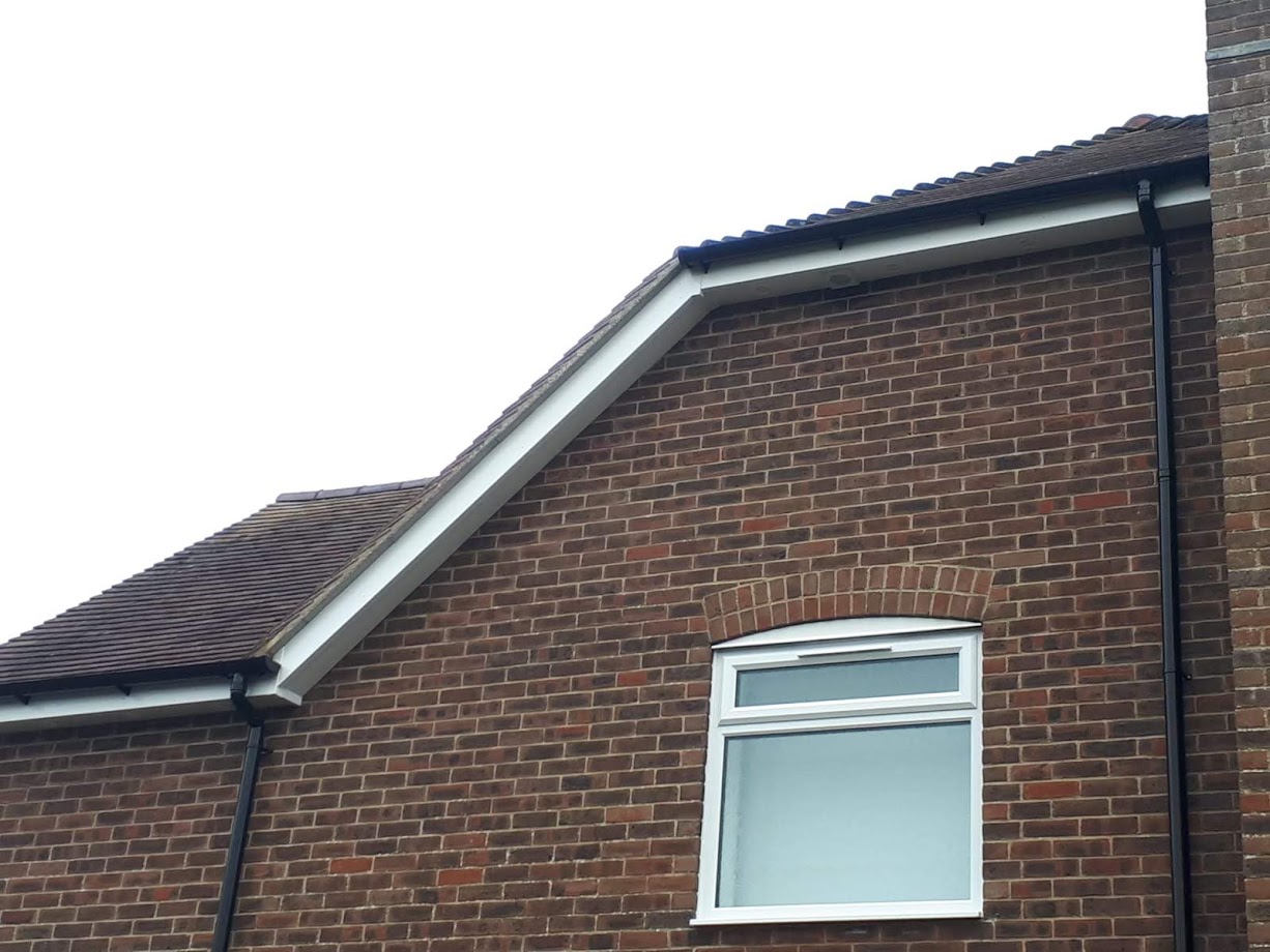 Image of a finished new fascias construction.